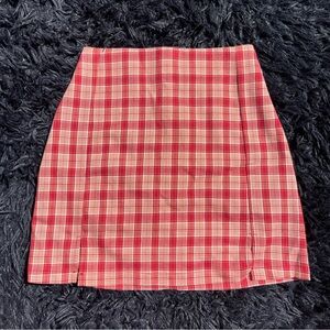 Red plaid mini skirt